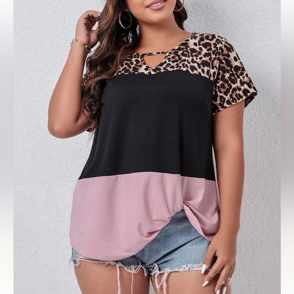 Women’s plus size top